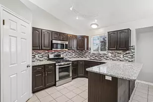 2323 N 10 W, Layton, UT 84041 - Photo 8