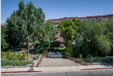 411 N 500 W, Moab, UT 84532 - Photo 28