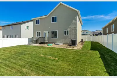 4569 E Fall Harvest Rd, Eagle Mountain, UT 84005 - Photo 32