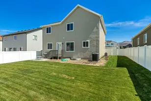 4569 E Fall Harvest Rd, Eagle Mountain, UT 84005 - Photo 32