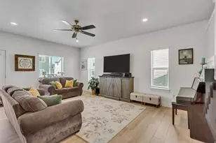 4569 E Fall Harvest Rd, Eagle Mountain, UT 84005 - Photo 4