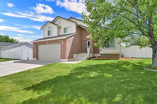 2334 N 2350 W, Clinton, UT 84015 - Photo 4