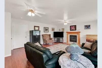 2334 N 2350 W, Clinton, UT 84015 - Photo 18