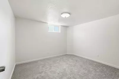 397 S Tremont St, Tremonton, UT 84337 - Photo 16