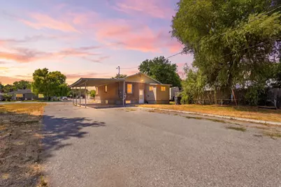 397 S Tremont St, Tremonton, UT 84337 - Photo 26