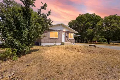 397 S Tremont St, Tremonton, UT 84337 - Photo 28