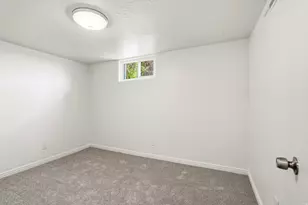 397 S Tremont St, Tremonton, UT 84337 - Photo 14