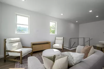 259 W Bishop Pl #2-08, Salt Lake City, UT 84103 - Photo 10
