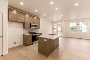 259 W Bishop Pl, Salt Lake City, UT 84103 - Photo 16