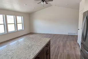 26063 N 8800 W, Portage, UT 84331 - Photo 4