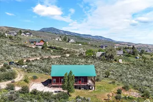 2330 S Valleyview Dr, Garden City, UT 84028 - Photo 48