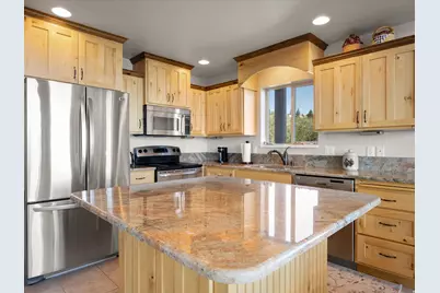 2330 S Valleyview Dr, Garden City, UT 84028 - Photo 26