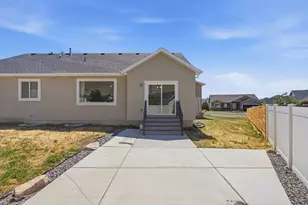 8174 N Cobblerock Rd, Lake Point, UT 84074 - Photo 34