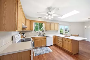 1032 E 1010 N, Orem, UT 84097 - Photo 14