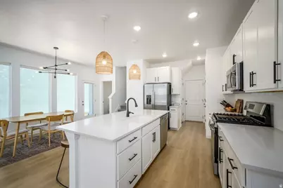 4439 W 2600 N #406, Lehi, UT 84048 - Photo 6