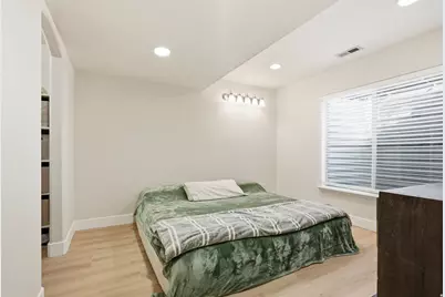 8494 N Turnberry Rd E, Eagle Mountain, UT 84005 - Photo 20