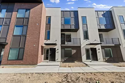 591 E Savvy Cv S #48, Salt Lake City, UT 84107 - Photo 2