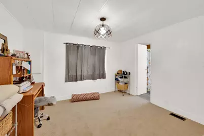 5264 W Encino St, Salt Lake City, UT 84117 - Photo 14