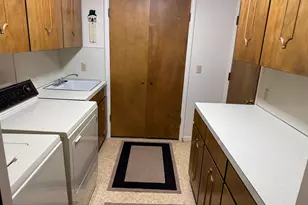 302 W 1700 S, Orem, UT 84058 - Photo 24