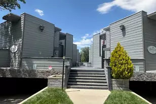 333 E 4500 S, Murray, UT 84107 - Photo 20