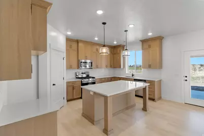 3023 S 275 W, Nibley, UT 84321 - Photo 4