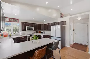 593 N 870 W, West Bountiful, UT 84087 - Photo 16