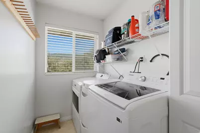 593 N 870 W, West Bountiful, UT 84087 - Photo 40