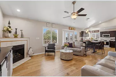 593 N 870 W, West Bountiful, UT 84087 - Photo 4