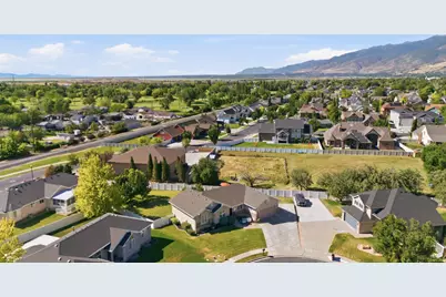 593 N 870 W, West Bountiful, UT 84087 - Photo 56