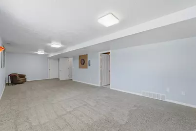 593 N 870 W, West Bountiful, UT 84087 - Photo 36