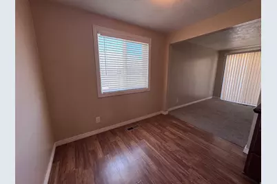 2182 W 5600 S, Roy, UT 84067 - Photo 2