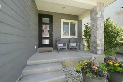 7502 N Cottage Ln E, Eagle Mountain, UT 84005 - Photo 4