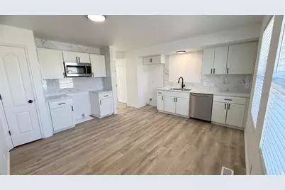 1782 N 80 E, Tooele, UT 84074 - Photo 4