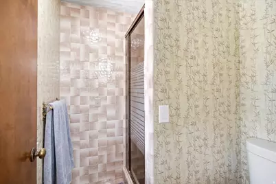 682 E 3225 N, North Ogden, UT 84414 - Photo 18