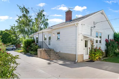 397 S 425 W, Bountiful, UT 84010 - Photo 2