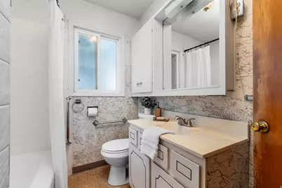 397 S 425 W, Bountiful, UT 84010 - Photo 16