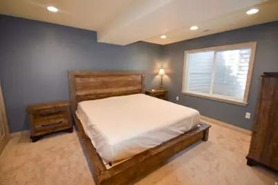 7088 W 8090 S, West Jordan, UT 84088 - Photo 14