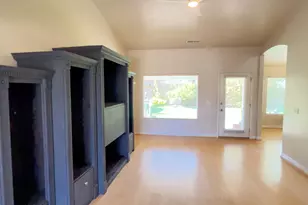 2187 W Shanna Ln, Cedar City, UT 84720 - Photo 8