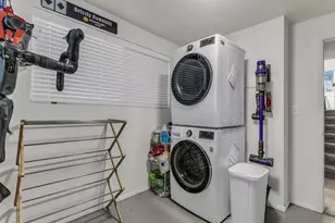 402 E 10185 S, Sandy, UT 84070 - Photo 24
