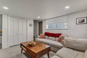 402 E 10185 S, Sandy, UT 84070 - Photo 16