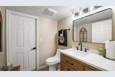 12692 S Merryvale Cir, Riverton, UT 84065 - Photo 40