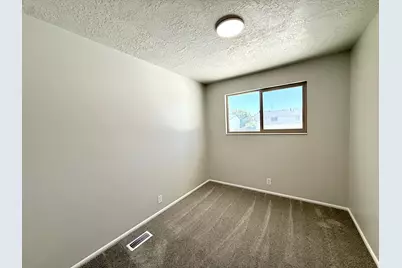 2545 W 3360 S, West Valley, UT 84119 - Photo 18