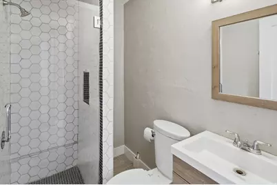915 S 400 E, Orem, UT 84097 - Photo 14