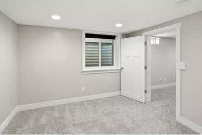 915 S 400 E, Orem, UT 84097 - Photo 24