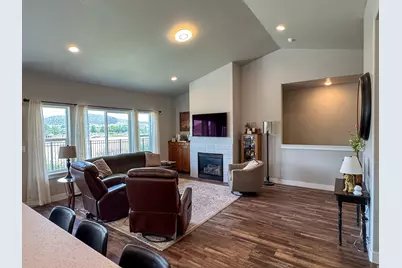 3556 E Royal Dornoch Dr, Eagle Mountain, UT 84005 - Photo 4