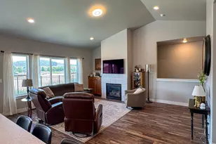 3556 E Royal Dornoch Dr, Eagle Mountain, UT 84005 - Photo 4