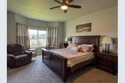 3556 E Royal Dornoch Dr, Eagle Mountain, UT 84005 - Photo 8