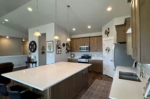 3556 E Royal Dornoch Dr, Eagle Mountain, UT 84005 - Photo 10