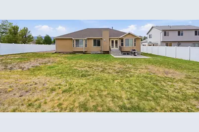 344 W Heber Cv S, Grantsville, UT 84029 - Photo 26
