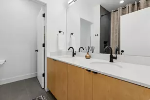2477 S 700 E, Salt Lake City, UT 84106 - Photo 26